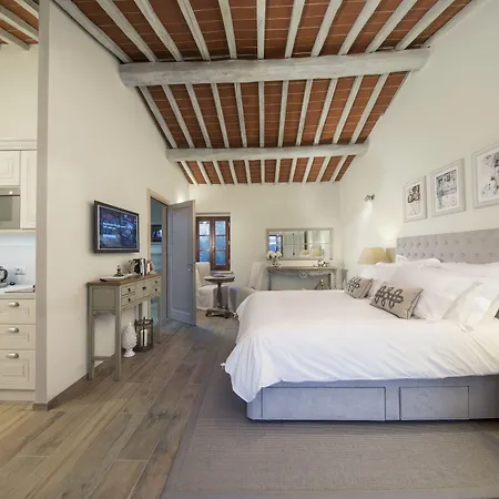 Farm stay Borgo Argiano