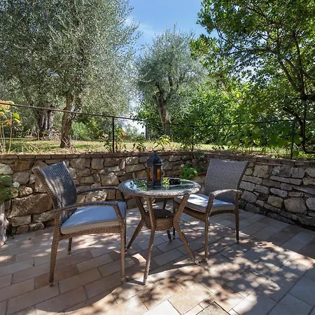 Borgo Argiano كاستيلْنْوافو بيراردين