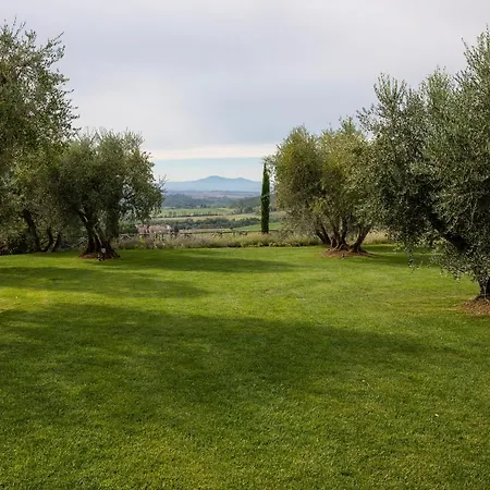 مزرعة للإقامة Borgo Argiano *