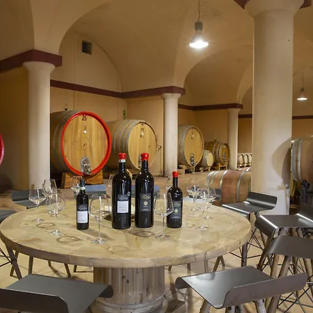 Borgo Argiano 农家乐 *