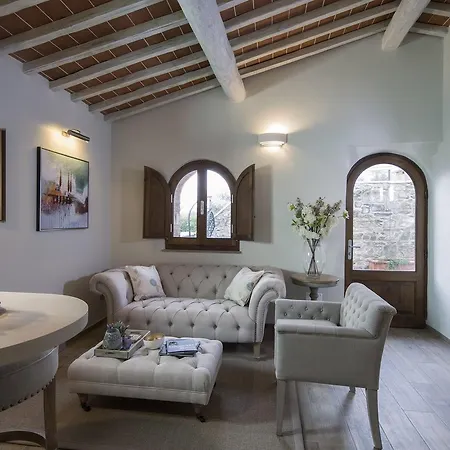 مزرعة للإقامة Borgo Argiano *