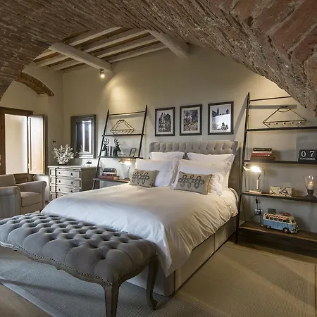 Borgo Argiano * كاستيلْنْوافو بيراردين